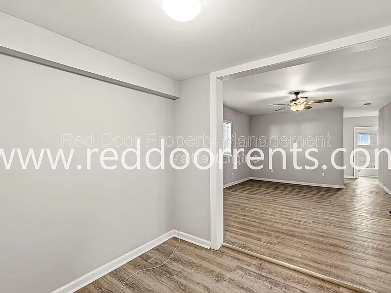 3207 N Arsenal Ave — Photo 9