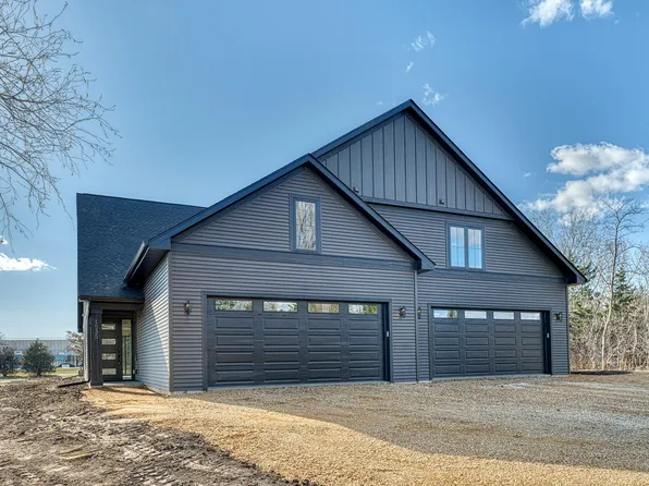 1535 Namekagon St, Hudson, WI 54016
