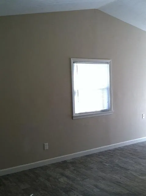 3 bed, 1053 sqft, $1,450 — Photo 4
