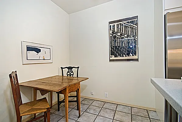 Sold by Bank Neary | media 4