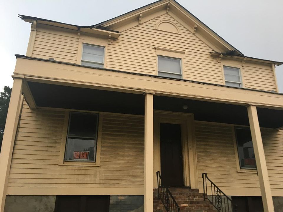 Beautiful Large 3 bedroom in SOUTH ORANGE.. next to SETON HA