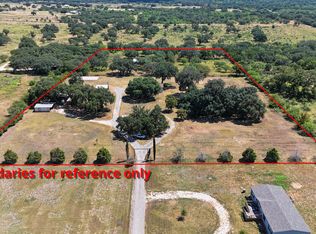 158 River Valley Rd, Rio Frio, TX 78879