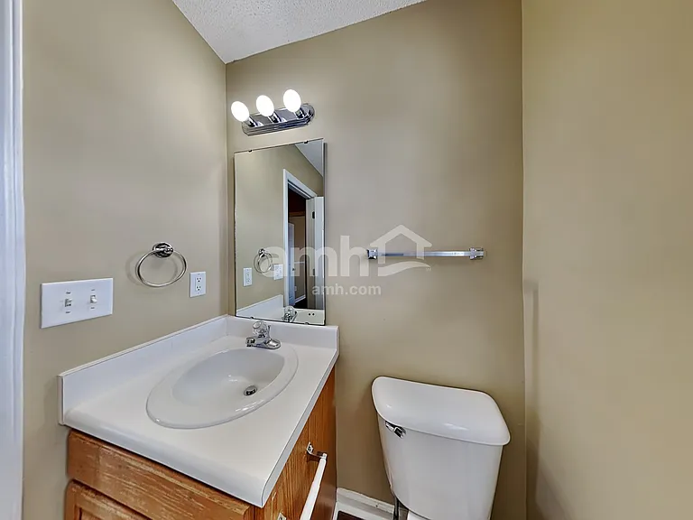 100 N Buttress Dr — Photo 19