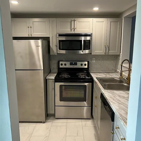 9070 Lime Bay Blvd #209 — Photo 16