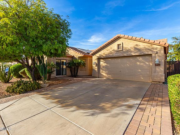 2nd image of 43524 W MCCORD Drive