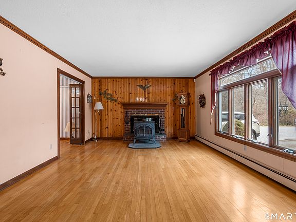 3rd image of 111 Whetstone Road
