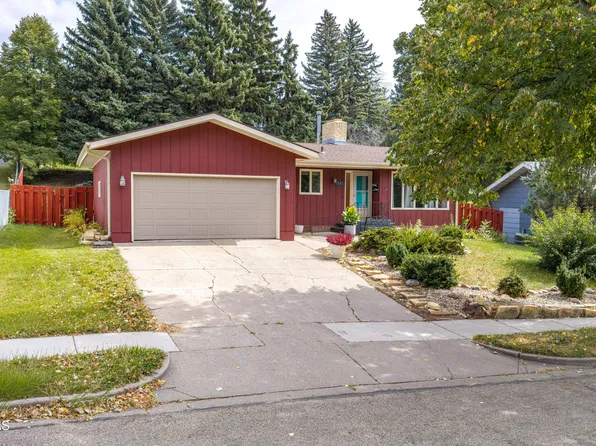 1343 N 23rd St, Bismarck, ND 58501