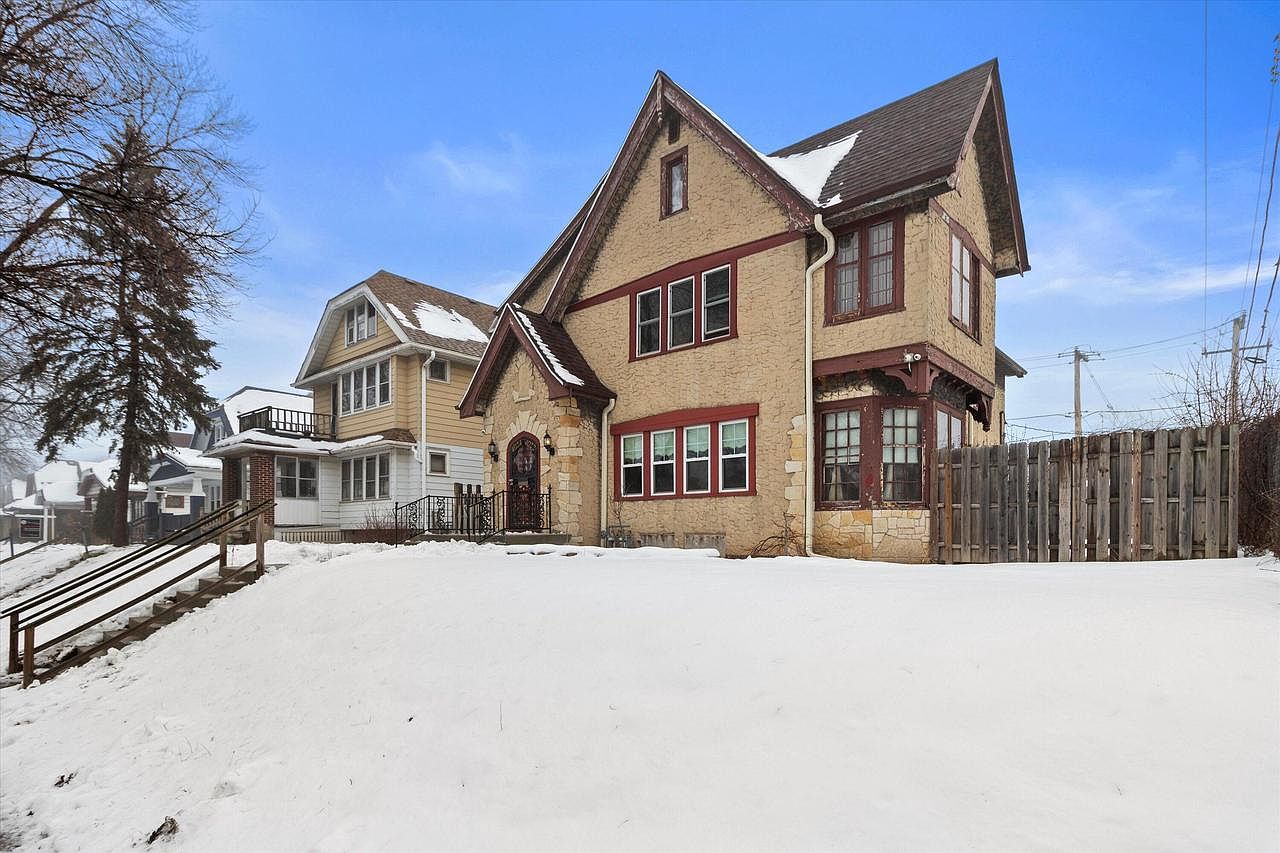 4022 North 13th STREET UNIT 4024, Milwaukee, WI 53209 | Zillow