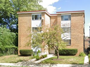 209 Ridge Ave APT 2C, Evanston, IL 60202
