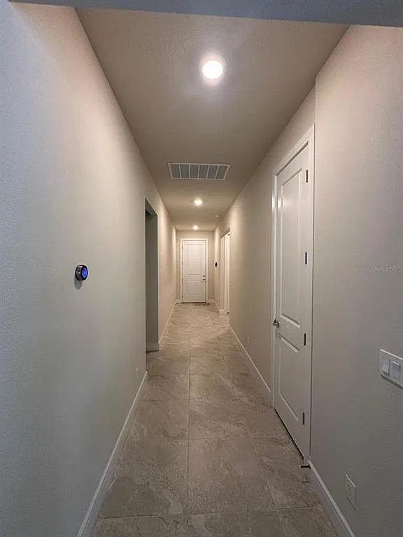 4 bed, 2.0 bath, 1839 sqft, $2,350 — Photo 4