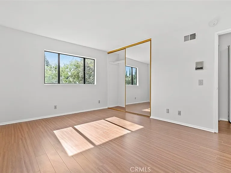 1321 Greenbriar Rd — Photo 42