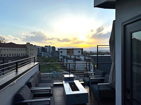 Rooftop View - West