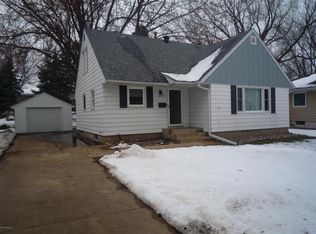 2435 25th St NW, Rochester, MN 55901