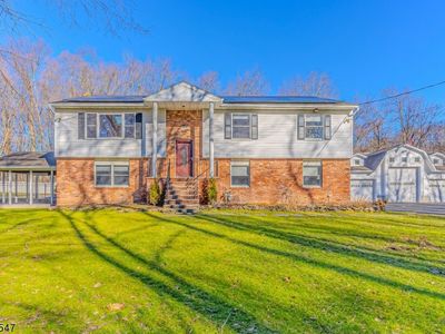 156 Woodcliff Ave, Woodcliff Lake, NJ, 07677