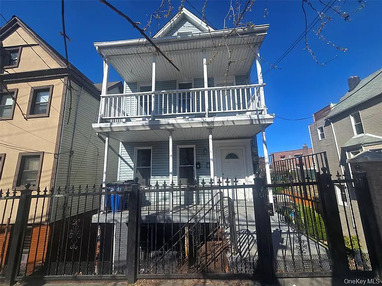 Rosedale Ave — Photo 1