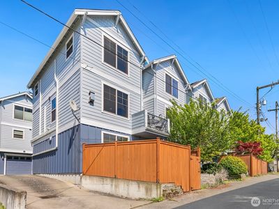 307 16th Avenue S, Seattle, WA, 98144