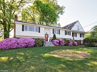 2 Theresa Ln, Harrison, NY 10528