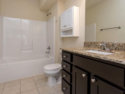8350 Ep True Pkwy Unit 2305, West Des Moines, IA, 50266