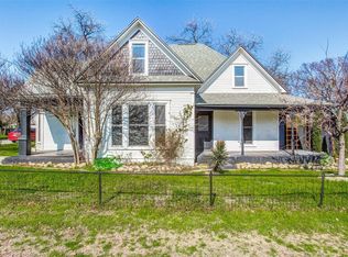 500 N Church St, Decatur, TX 76234