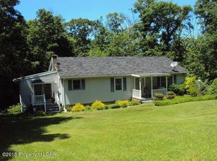 1103 S Main Rd, Mountain Top, PA 18707