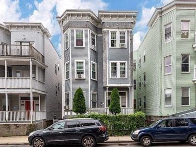 335 Seaver St, Dorchester, MA, 02121