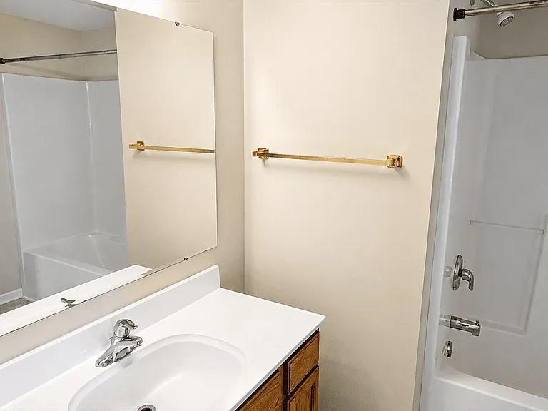 403 Haven St — Photo 9