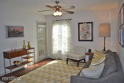 Valrico Station (WRH)