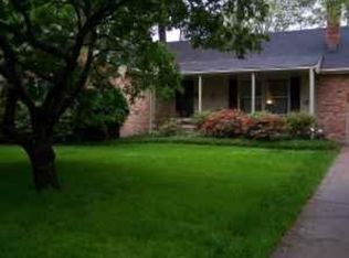 103 Artillery Rd, Hampton, VA 23669