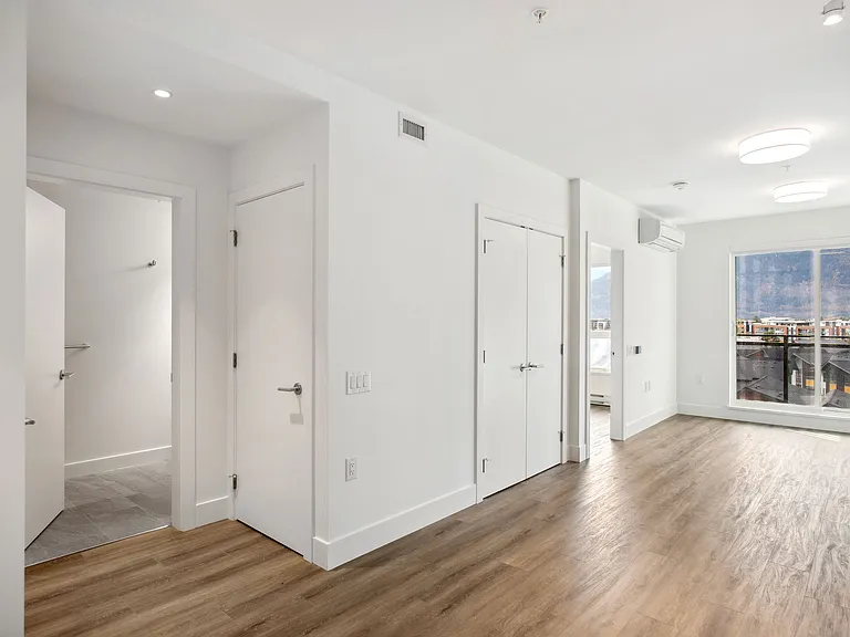 38115 Laurelwood Rd — Photo 48