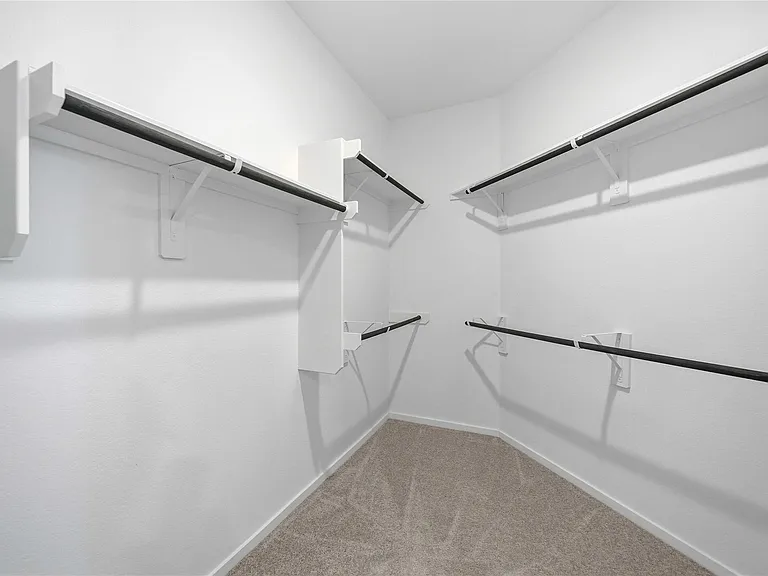 4907 Gentle Creek Ct — Photo 22