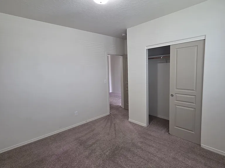 1430 SW Greeley St — Photo 16
