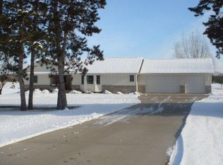 N11818 Whispering Pines Ln, Trempealeau, WI 54661