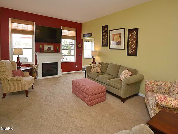 4th image of 11293 S 26th St