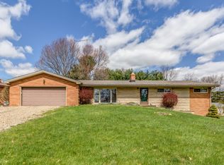 3645 Dauphin Dr NE, Canton, OH 44721