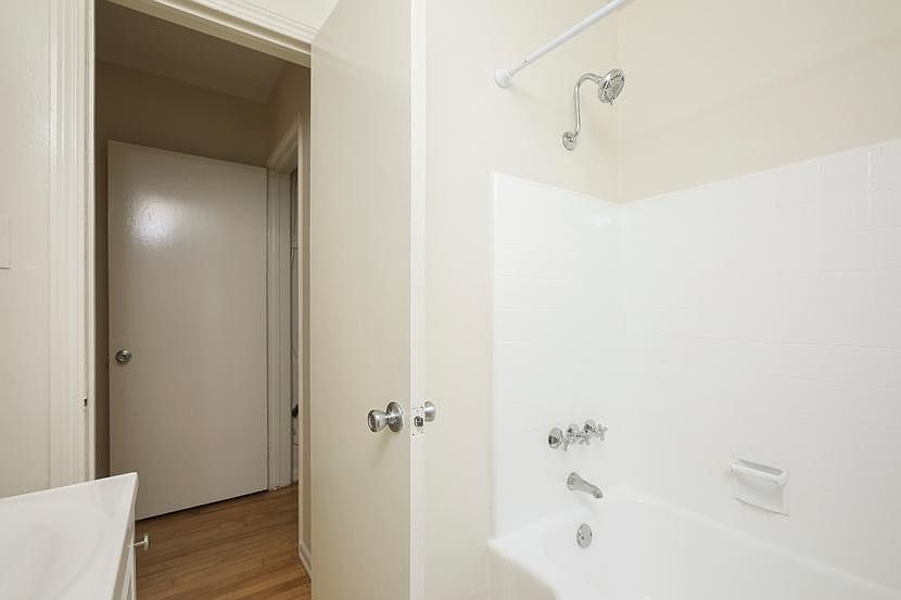 1st image of 265 E California Blvd APT B