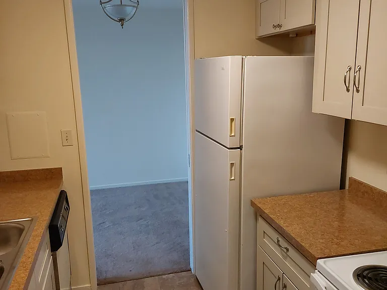 8200 E Jefferson Ave #1402 — Photo 6