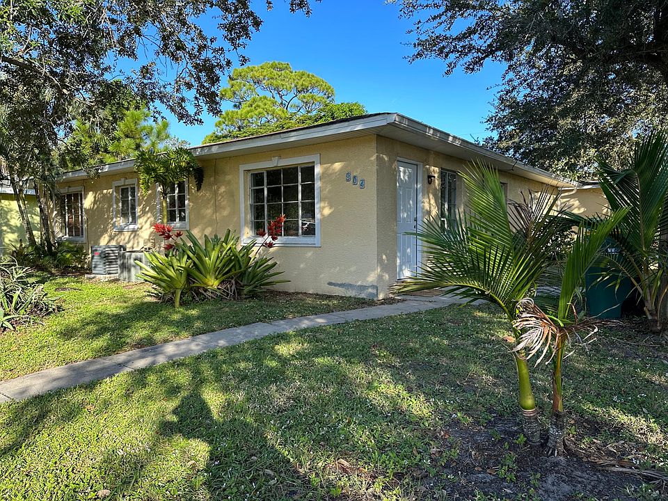 A tropical Oasis right near Eau Gallie Gallie Arts District