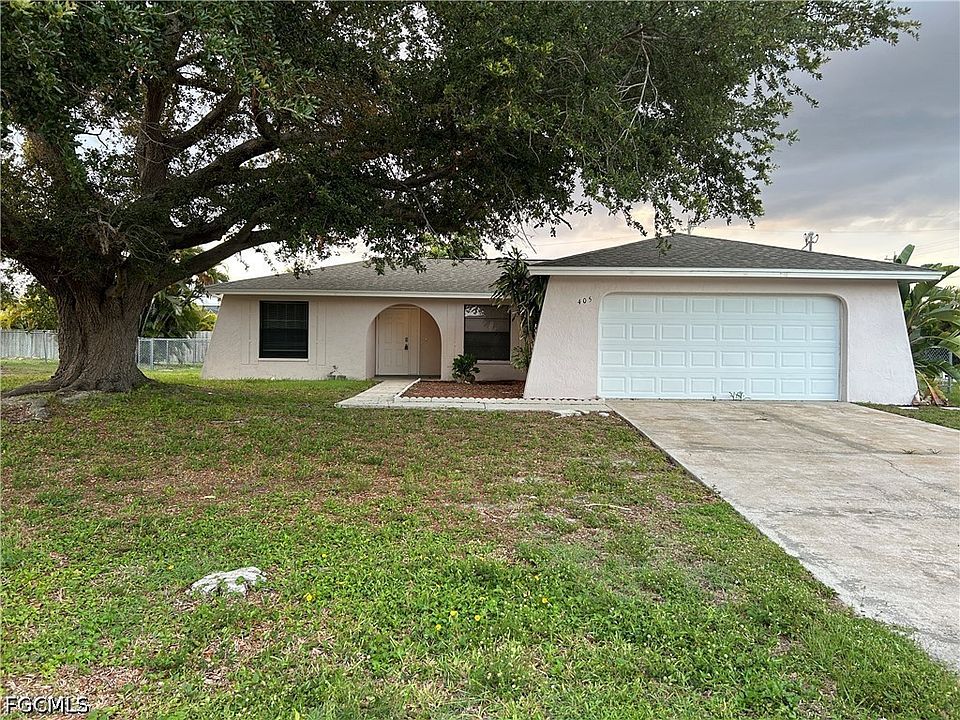 1st image of 405 SW 43rd Ln