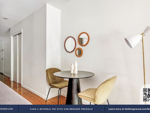 4th image of 220 W 14th St APT 2B