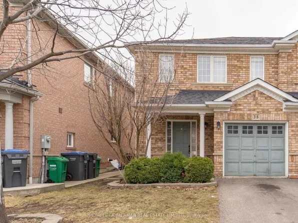 38 Trumpet Valley Blvd, Brampton, ON L7A 3N8