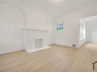 3381 E 143rd St APT 3, Cleveland, OH 44120