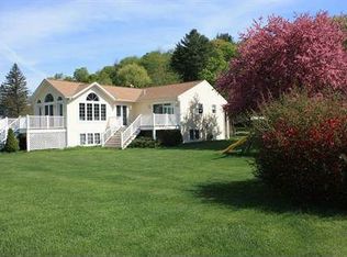 41 Thornliebank Rd, Williamstown, MA 01267