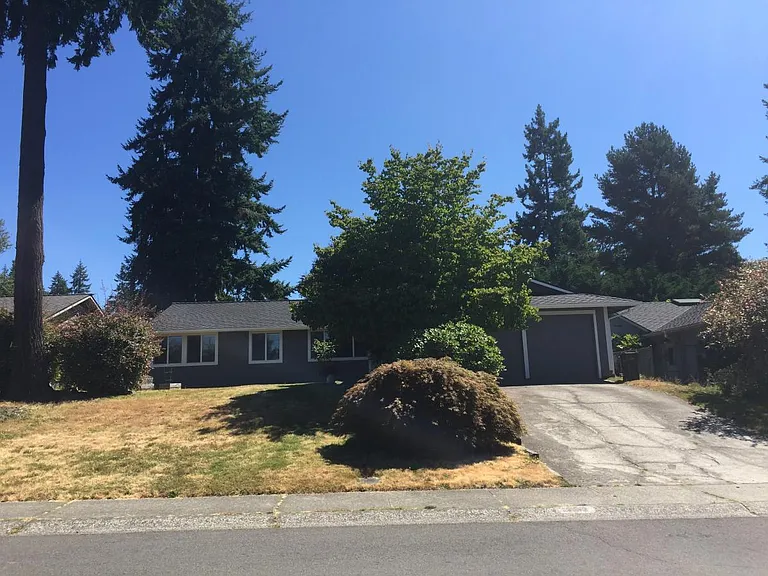 13710 116th Pl NE — Photo 2