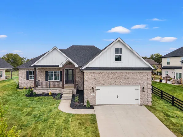 113 Watkins Dr, Nicholasville, KY 40356