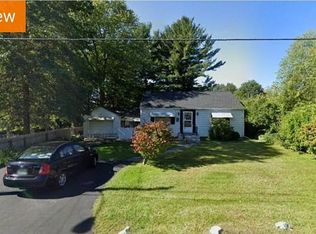 130 Lancashire Rd, Springfield, MA 01104