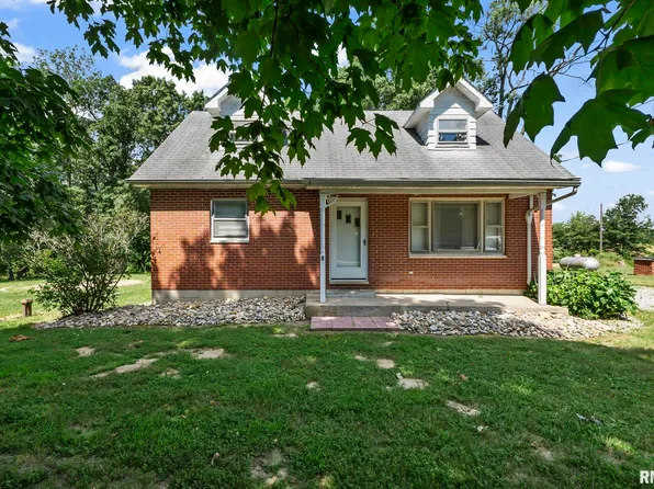 18473 N Duke Ln, Bluford, IL 62814