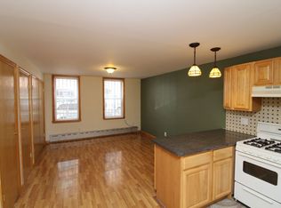 73 Berry St APT 1, Brooklyn, NY 11249