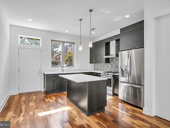 2nd image of 740 S Columbus Blvd Unit 45