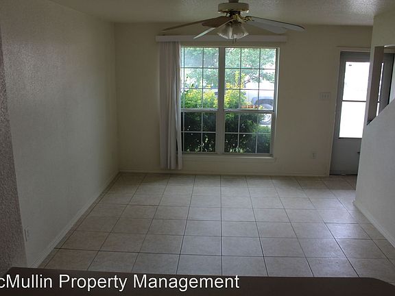 4th image of 4504 Mattie Dr APT D