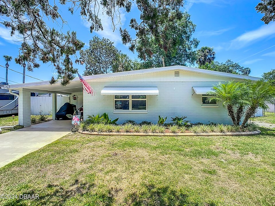 1st image of 611 S Flamingo Dr